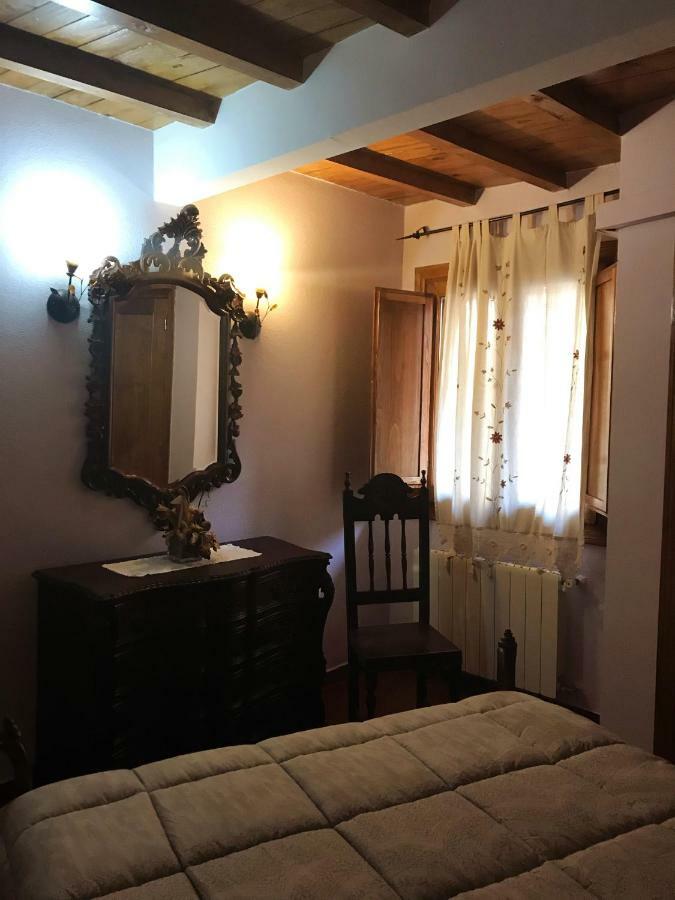 Casa Barrero Villa Robledillo De Gata Eksteriør billede