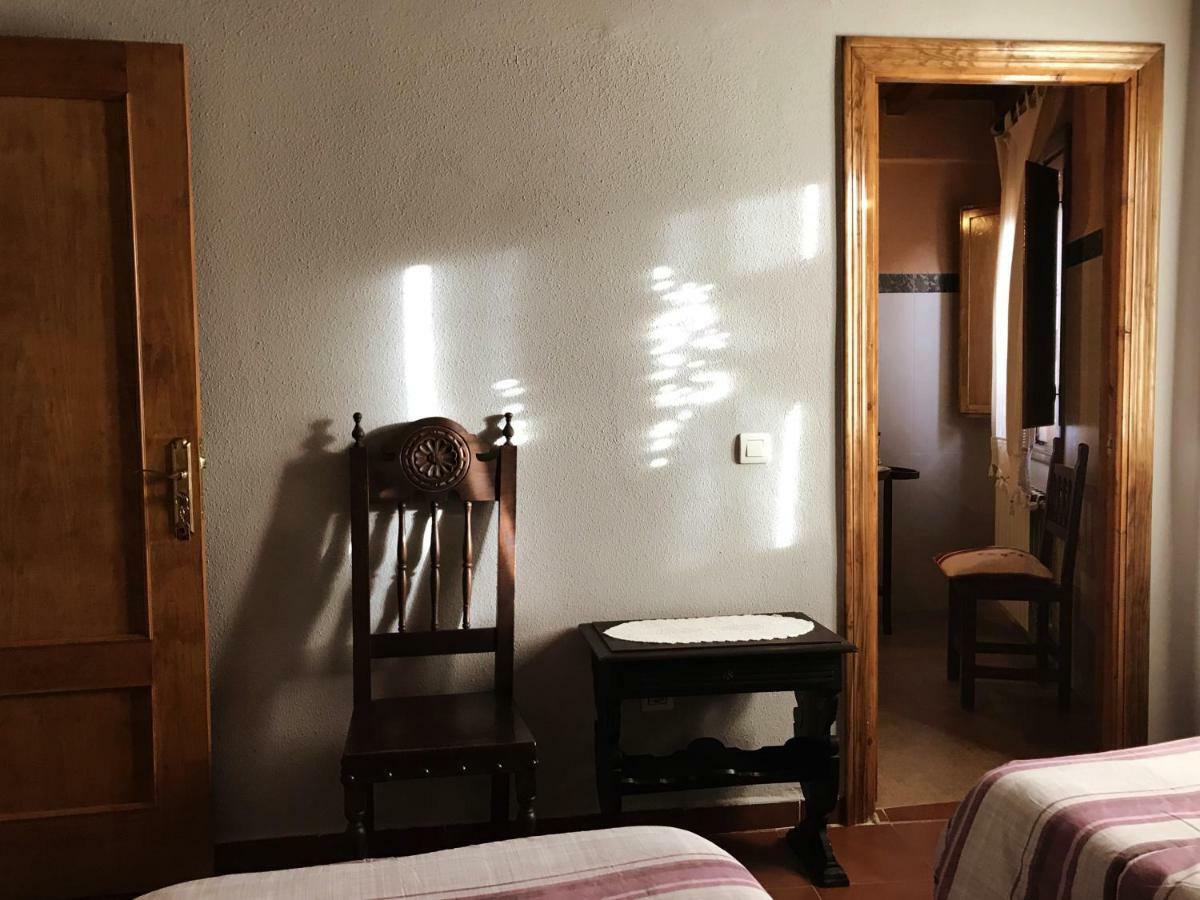 Casa Barrero Villa Robledillo De Gata Eksteriør billede